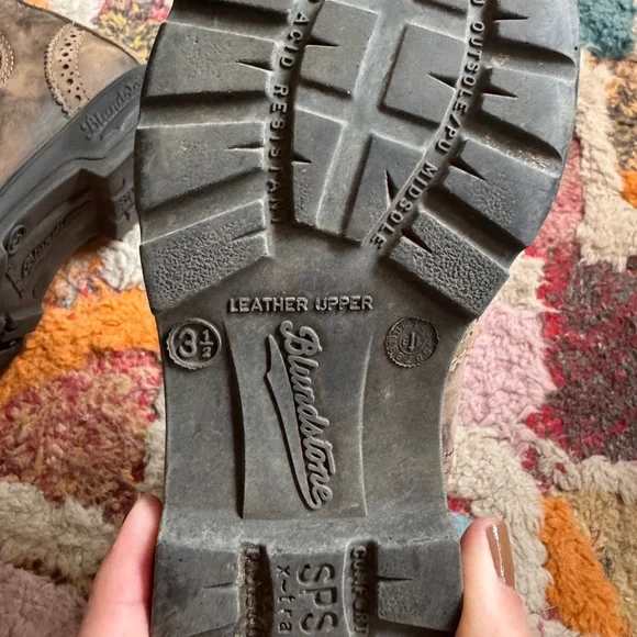 Blundstone Brown Boots - Picture 6 of 10